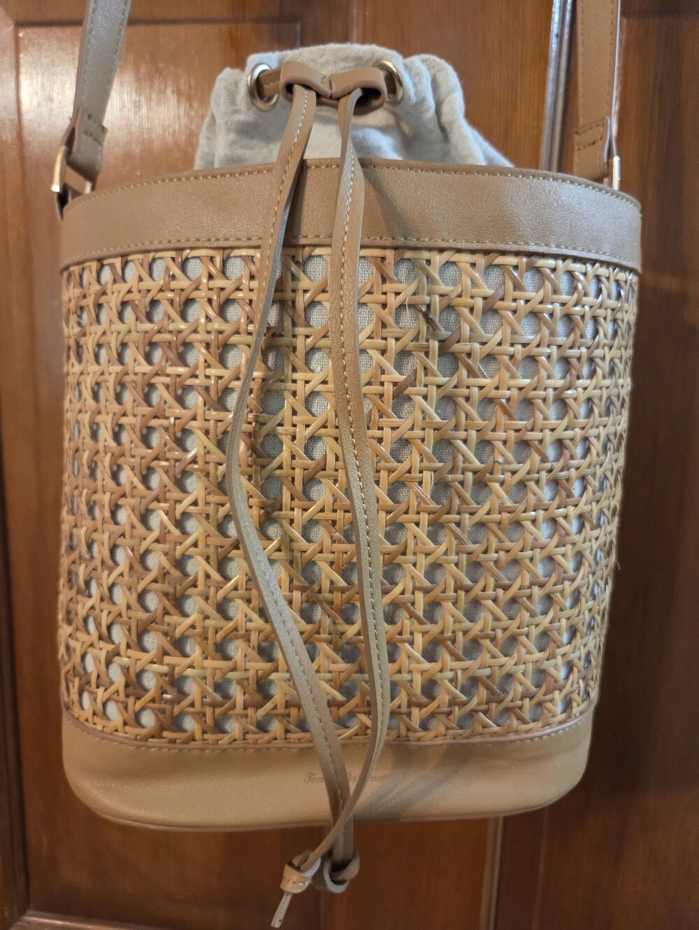TOMMY BAHAMA Bucket Bag Woven - Picture 2 of 4